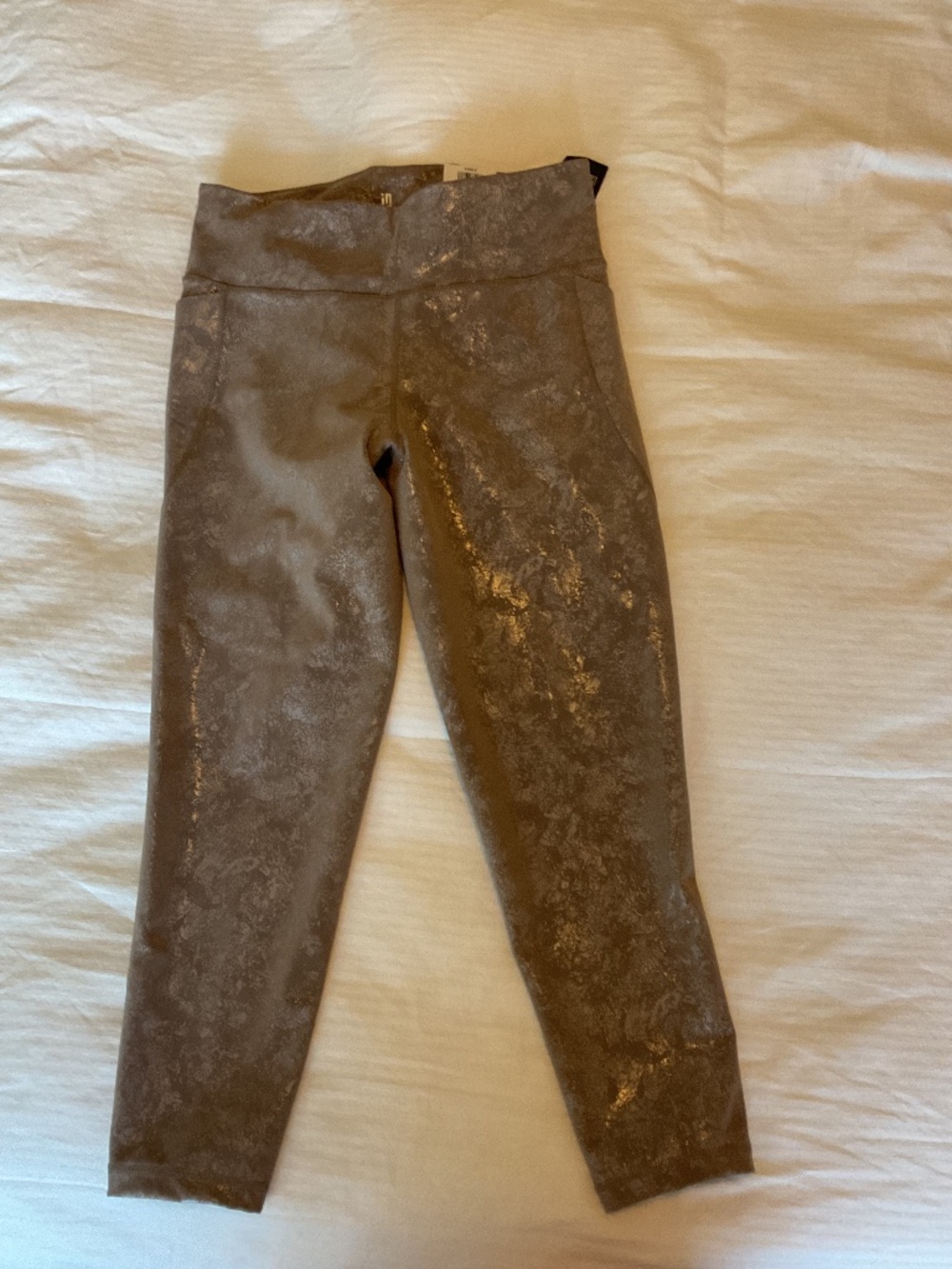 NWT Beige with shimmer ideology leggings